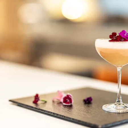 Eurostars Отель 5*